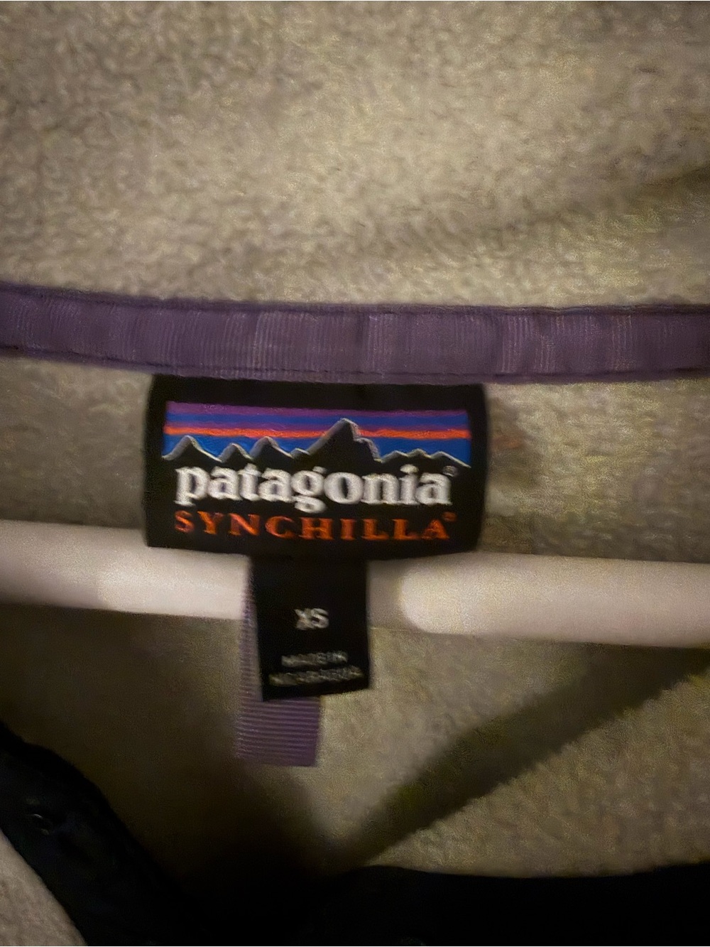 Patagonia Men’s Light Sage Fleece Snap-Up Pullover with Navy Trim - Picture 2 of 4